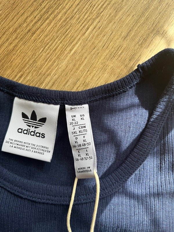 Adidas, foto 3 de 4