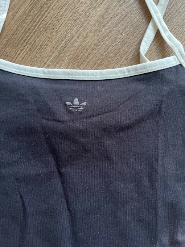 Adidas, foto 3 de 6