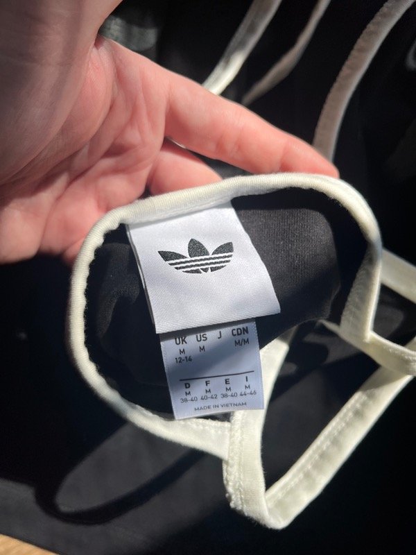 Adidas, foto 4 de 6