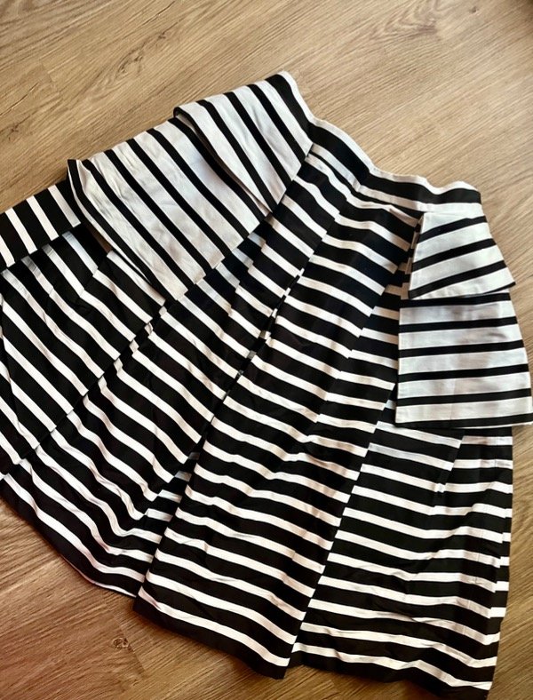 Carolina Herrera talle L