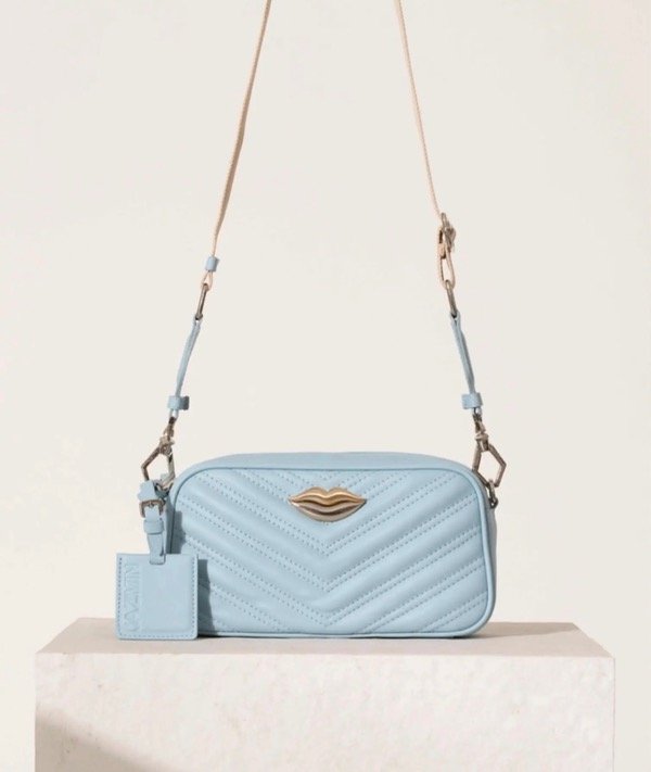 Jazmin Chebar Baguette