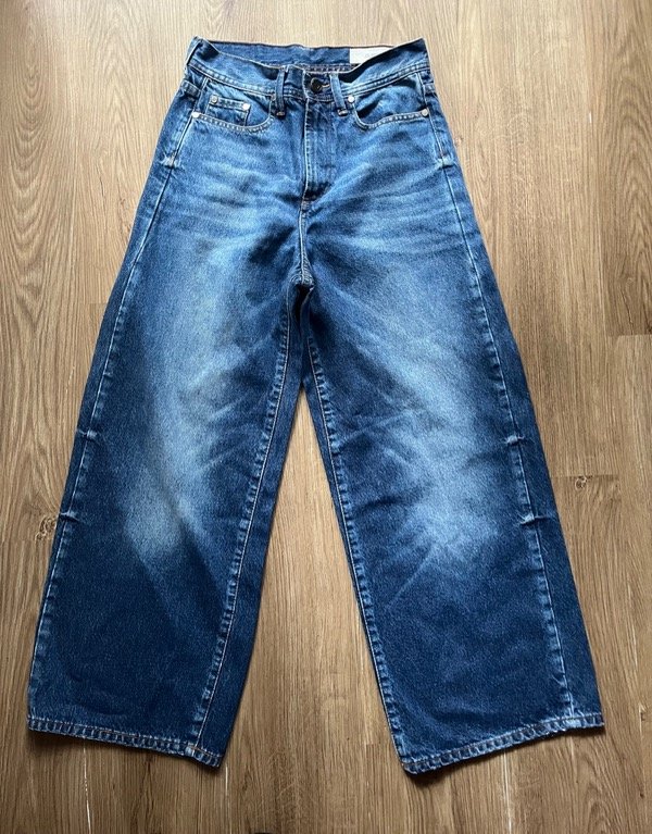 Jazmin talle 22