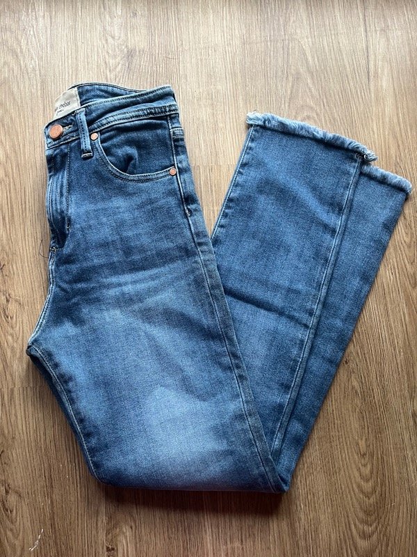 Jazmin talle 24