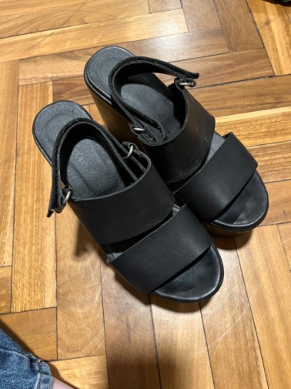 Jeffrey Campbell, foto 5 de 6