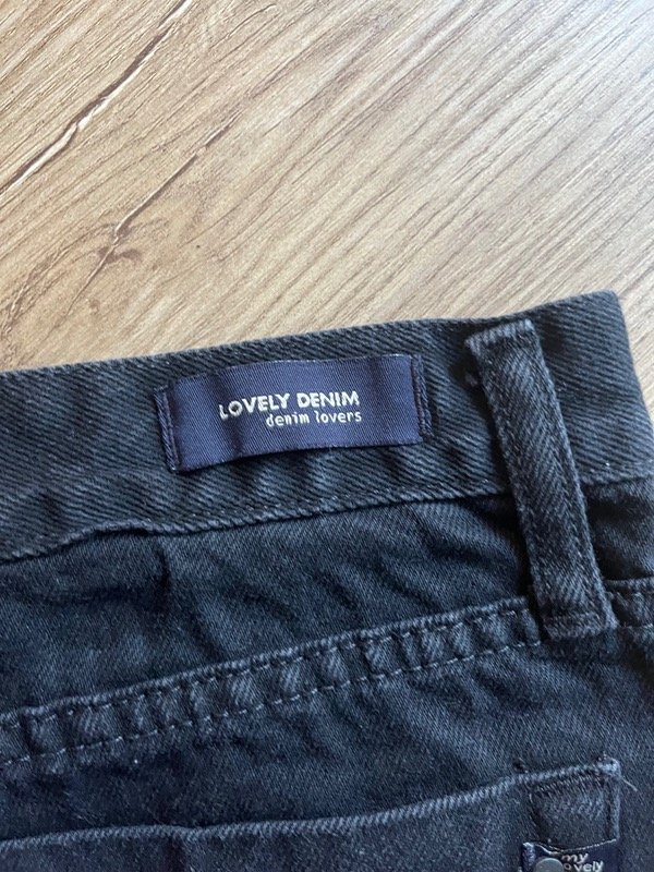 Lovely Denim, foto 3 de 4