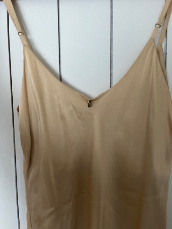 Naima, foto 3 de 4
