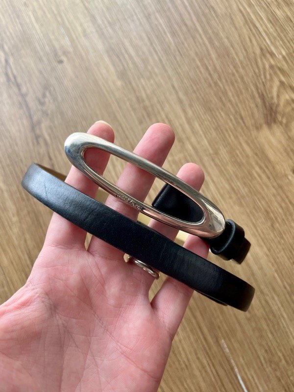 Prune Negro Oval 90 Cm talle ÚNICO