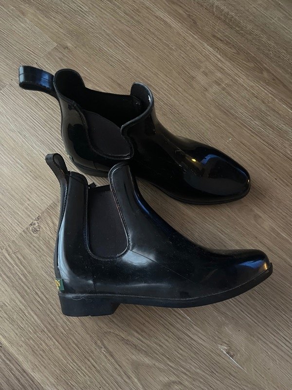 Ralph Lauren talle US 9