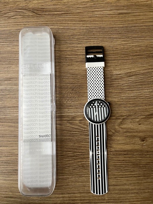 Swatch Blanco Y Negro talle ÚNICO
